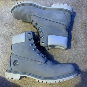 Grey Women’s timberlands with silver accents